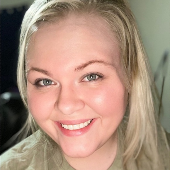 Meet your Posher, Morgan - Picture 1 of 1